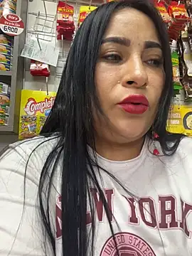 Snapshot of Miia_Jazmin chatting on June 13, 8:07 pm Miia Jazmin online show from June 13, 8:07 pm