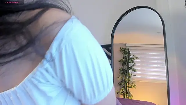 Savannah Cameron online show from February 18, 4:16 pm