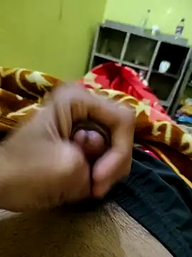 08uhj online show from March 24, 6:46 pm