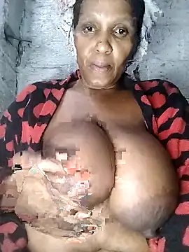 bubblendz1988 online show from May 20, 5:41 pm
