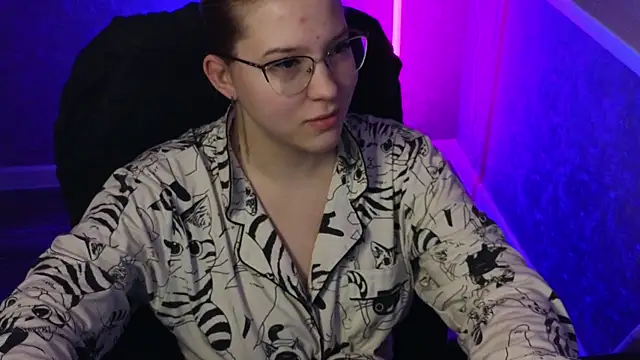 HotBrandyX online show from March 2, 1:58 am