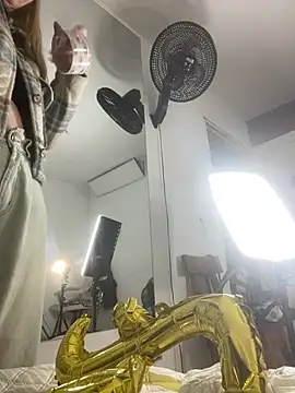 Snapshot of viktoria_davis_ chatting on January 10, 10:36 pm viktoria davis online show from January 10, 10:36 pm