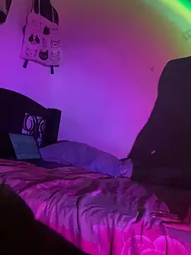 DanteAndKyle online show from November 4, 11:59 pm