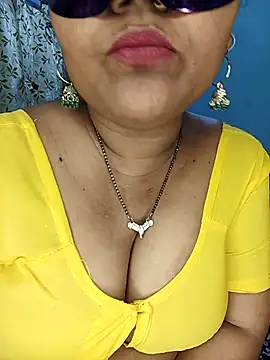 Snapshot of hevensex143 chatting on February 23, 8:06 pm hevensex143 online show from February 23, 8:06 pm