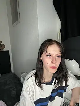 Ciara2004 online show from March 6, 11:56 pm