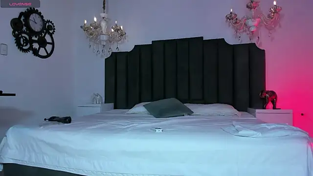 AnthonelaRusso  online show from October 3, 3:47 am