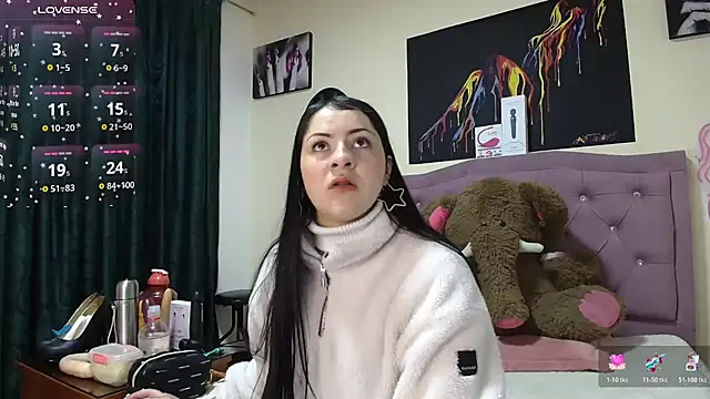 Emmie Hot online show from January 19, 12:09 pm