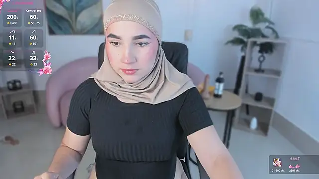 Ayha khalaf online show from November 18, 1:33 am