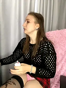 LillyFan-X online show from November 3, 4:36 am