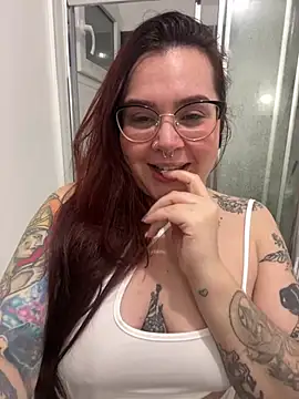Cherrycherrymiss online show from February 24, 10:03 pm