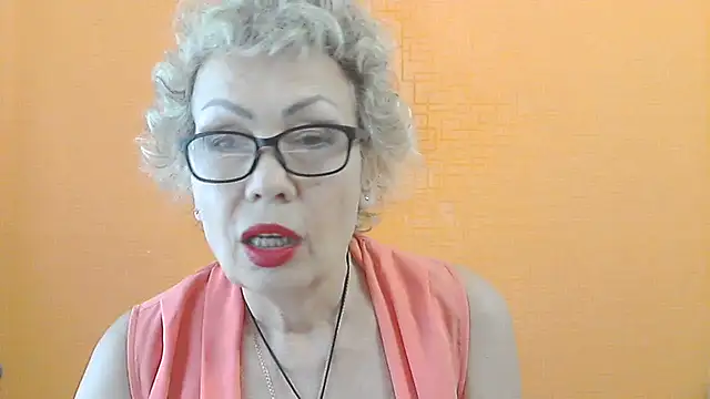 NessyJenixs online show from June 27, 7:13 am