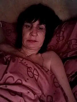 Snapshot of Laura_Kiss chatting on April 20, 10:11 pm Laura Kiss online show from April 20, 10:11 pm