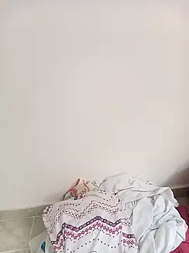 Snapshot of Morenalatina-hotsex chatting on February 18, 9:22 pm Morenalatina-hotsex online show from February 18, 9:22 pm