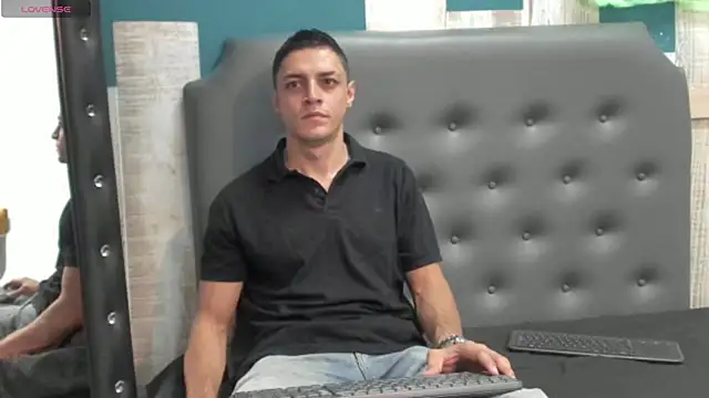 Frank Millers online show from October 23, 7:45 pm