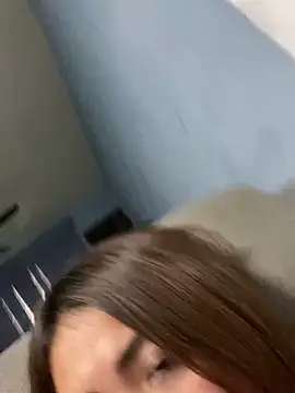 Snapshot of Meraryy chatting on March 13, 3:17 pm Meraryy online show from March 13, 3:17 pm