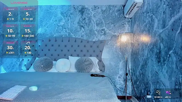 Snapshot of HannaaMiller chatting on March 3, 2:26 am HannaaMiller online show from March 3, 2:26 am