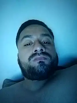 Snapshot of Ant1990 chatting on March 12, 3:34 am Ant1990 online show from March 12, 3:34 am