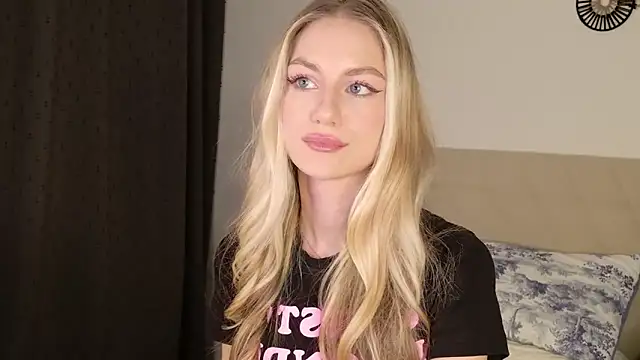 GabriellaOlsen online show from February 5, 5:06 pm