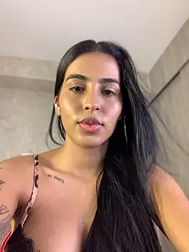 Snapshot of genesissara chatting on July 19, 9:40 pm genesissara online show from July 19, 9:40 pm