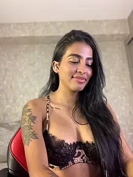Snapshot of genesissara chatting on August 2, 1:48 am genesissara online show from August 2, 1:48 am