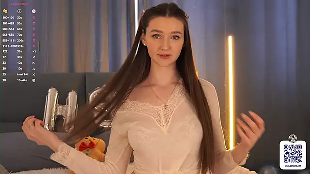 Snapshot of GeorginaDudley chatting on February 7, 8:29 am GeorginaDudley online show from February 7, 8:29 am