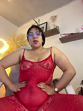 Snapshot of Sofi_BBW chatting on June 22, 12:57 pm Sofi BBW online show from June 22, 12:57 pm