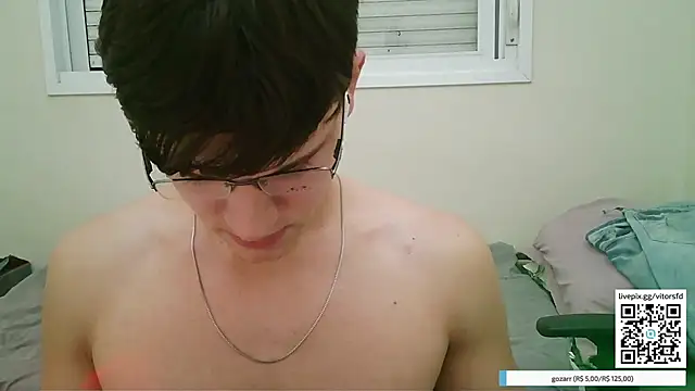 vitorsafado19 online show from February 1, 5:17 am