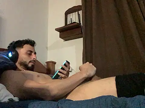 Nooneisthis online show from March 15, 5:13 am