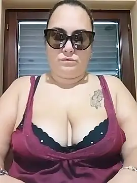 topina8 online show from October 11, 5:50 am