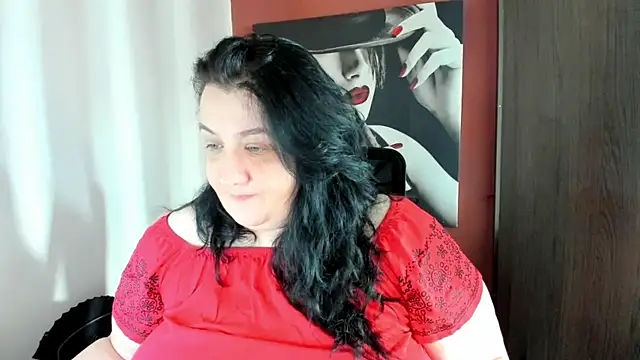 QueenOfHaze online show from July 9, 8:40 am
