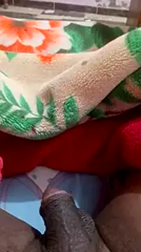 mhmia online show from February 5, 1:04 am