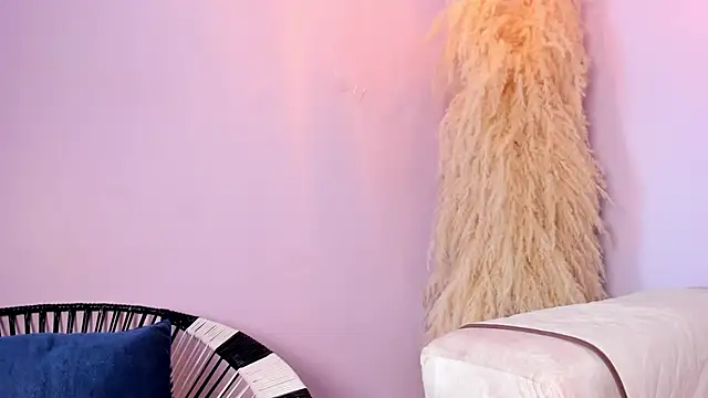 alana rossetti online show from March 5, 4:02 pm