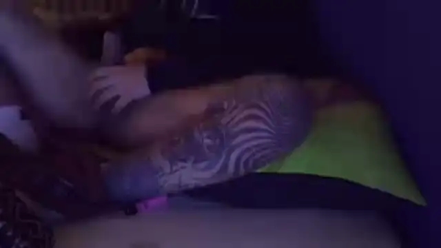 Snapshot of Damn_bro23 chatting on February 14, 4:09 am Damn bro23 online show from February 14, 4:09 am