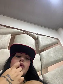 Girl milk7 online show from March 3, 6:41 am