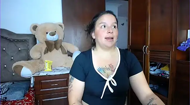 Kristin milk online show from March 4, 12:33 pm