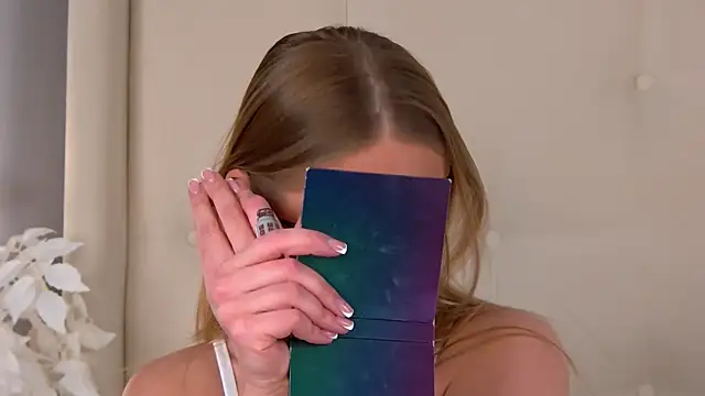 Snapshot of ur_wet_dreams chatting on February 6, 1:58 pm ur wet dreams online show from February 6, 1:58 pm