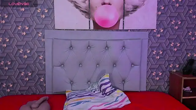 Emily rivera78 online show from May 12, 3:36 am
