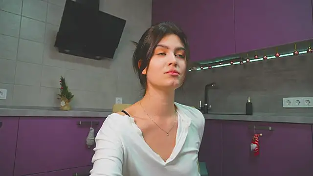 KennaVorn online show from February 2, 6:26 am