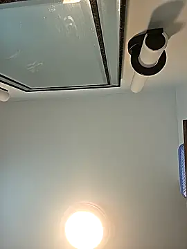 luv2fuk2025 online show from April 7, 12:38 pm