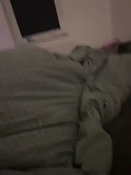 Mo 2003 online show from February 26, 10:20 pm