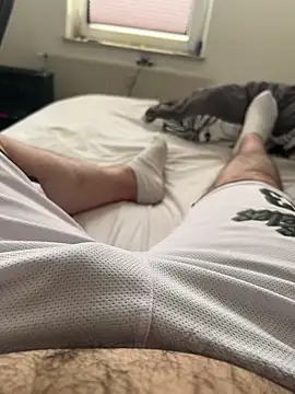 Mo 2003 online show from March 10, 11:59 am