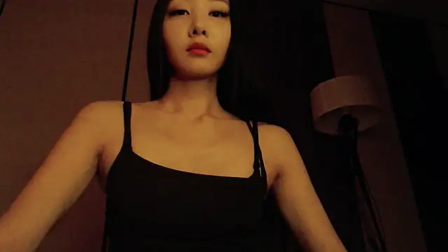 Fudzik0 online show from April 11, 5:23 am