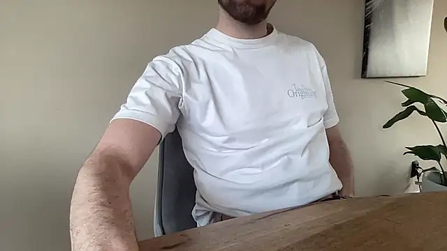 bullyboyy online show from January 19, 8:29 am