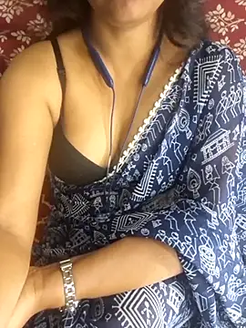 Cute Jiyaa online show from April 8, 7:36 pm