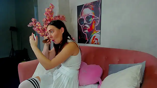 Alisa Suun online show from January 31, 7:50 am