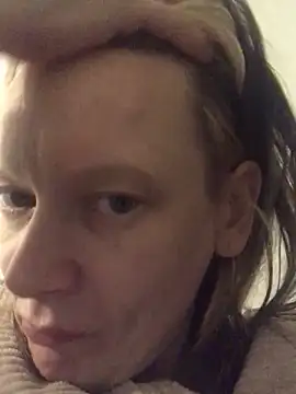 blondey206 online show from February 9, 4:14 am