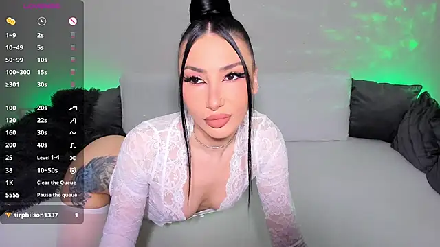 VickyBooXXX online show from March 17, 1:10 am