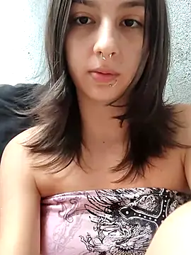 Maiden-Hot online show from February 14, 8:05 pm