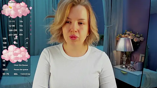 Nikki Kai online show from February 2, 11:58 pm