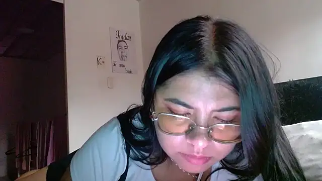 viccky vick online show from May 31, 9:16 pm